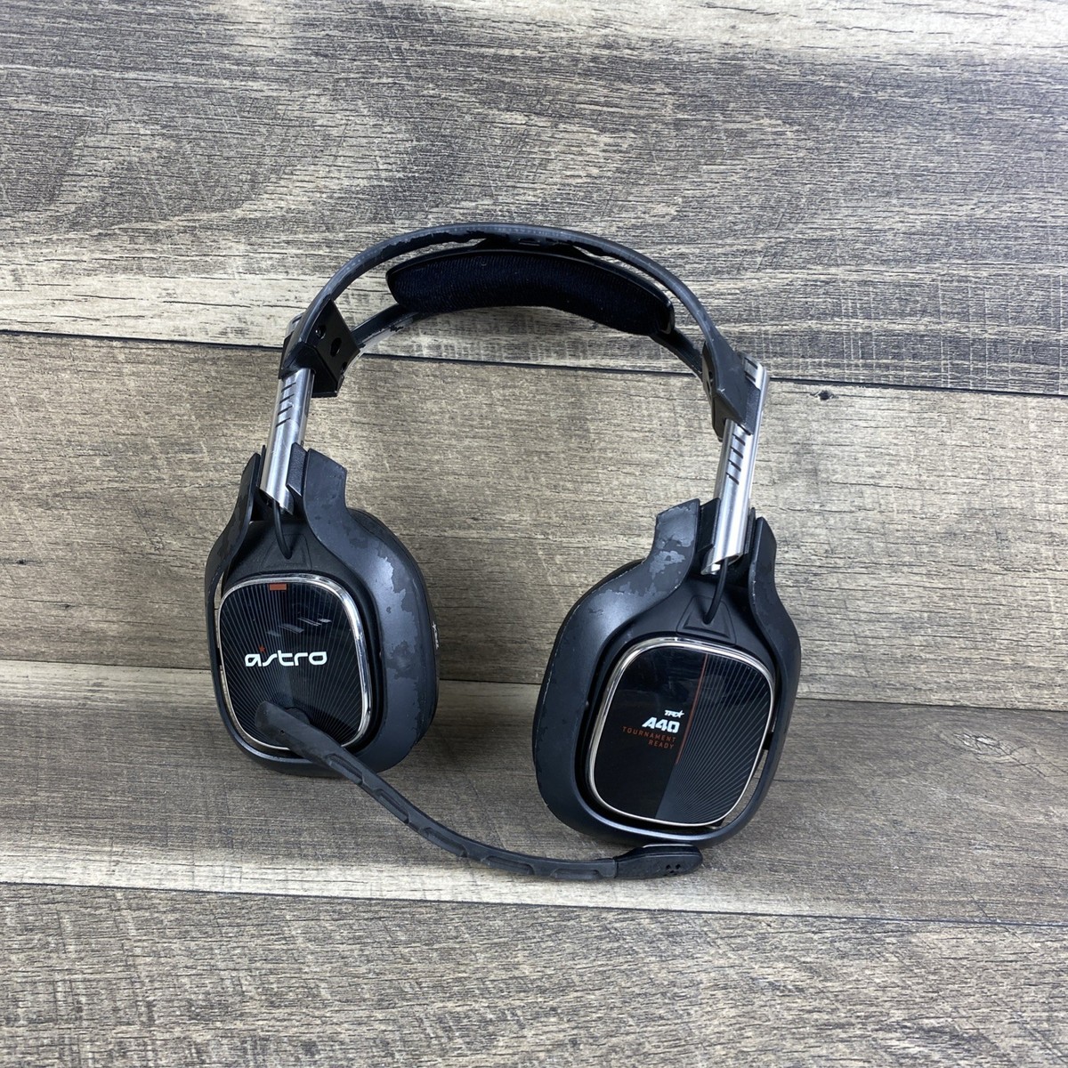 ASTRO Gaming A40 TR Wired Headset for Xbox Series X | S, Xbox One