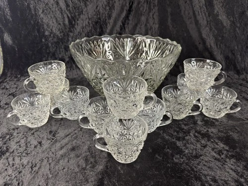 Vintage Anchor Hocking ARLINGTON Clear Punch Bowl Set - Scalloped Bowl & 12 Cups