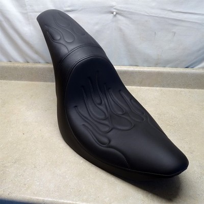 Drag Specialties Seat 06-Up ST Fat-T Pre Flame SOL LTH, 08020393, U Of M, USA