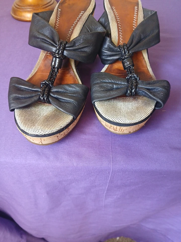 Tacones de cuña Sperry Top Sider Shoreham negros con tiras de cuero corcho talla 9 M Foto 2 de 4
