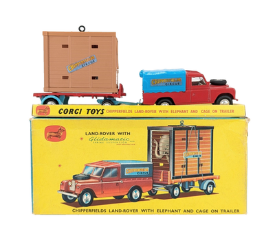 CORGI-TOYS SET N° 19 - Chipperfields Circus Land Rover / Éléphant EUR 81,00 - FR