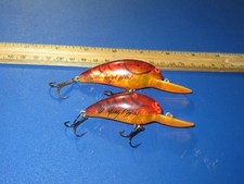 Lot of 2 Bomber Excalibur Larry Nixon Model 6A 7A Autograph Lure (Red Craw)