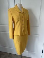 ST JOHN size 4 Yellow Boucle Santana Toggle Closure Jacket Midi Skirt Suit