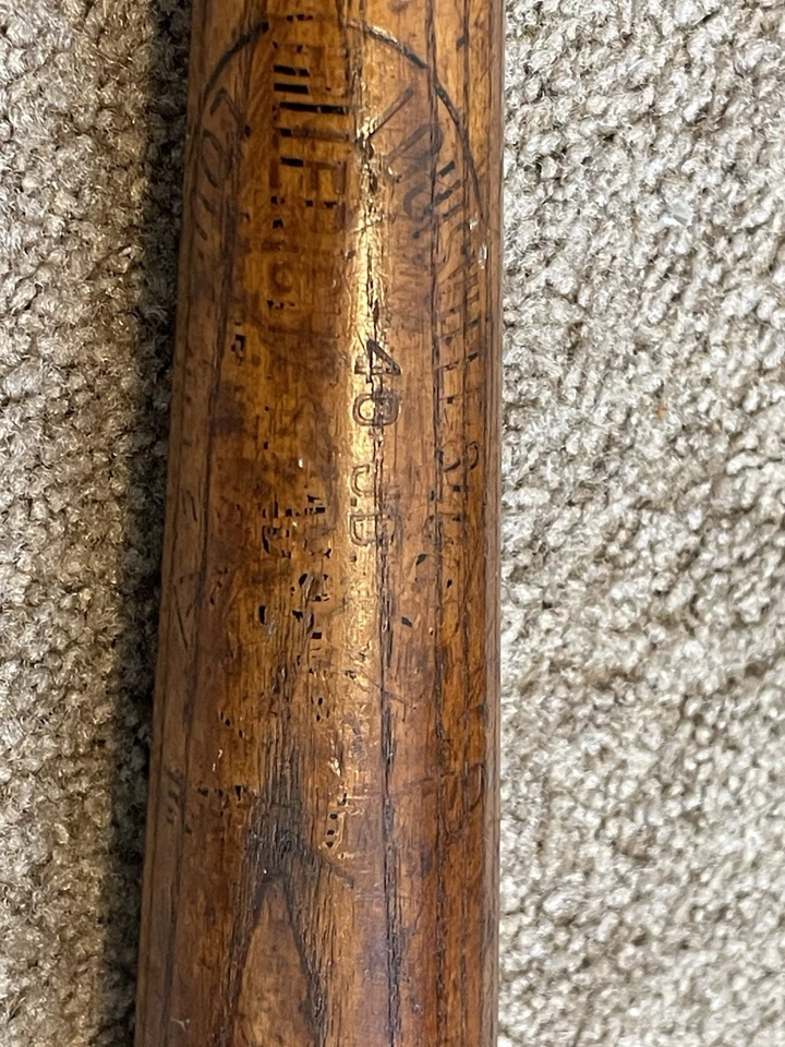 Joe DiMaggio 40 J.D. "Bate Louisville Slugger Hillerich & Bradsby 35""" Foto 2 de 4