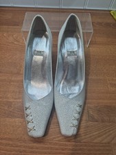 Ladies HB Espana Silver Leather Court Shoes UK 7 Excellent Condition 