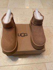 New UGG Classic Ultra Mini Women's Size 7 Fashion Boots Browns