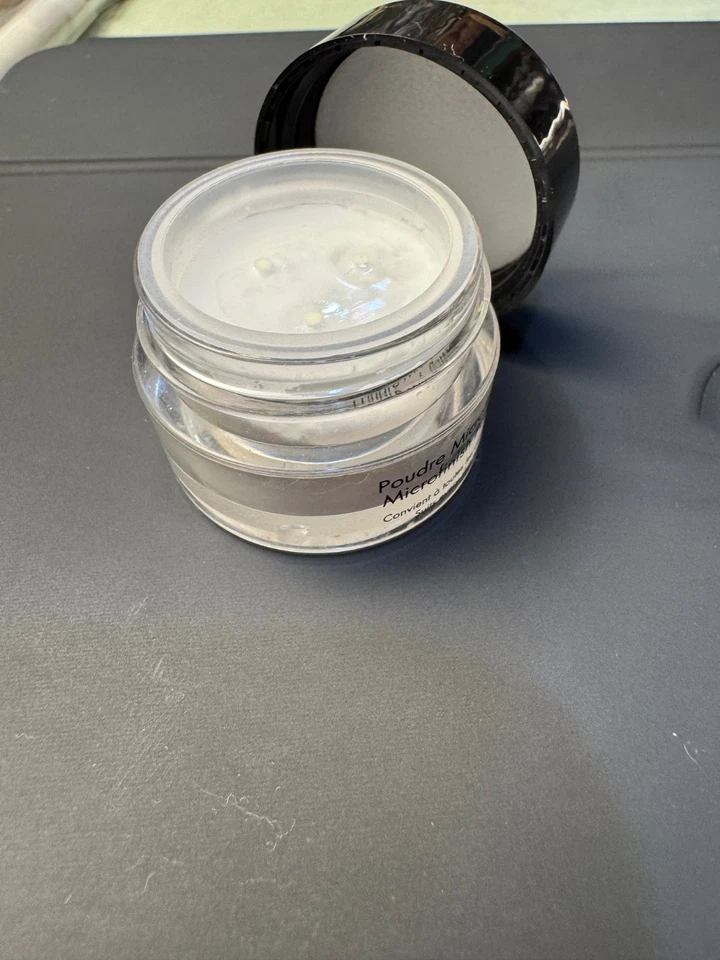 New Make Up For Ever High Definition Microfinishing Powder Loose Travel Mini 2g - Image 2 of 3