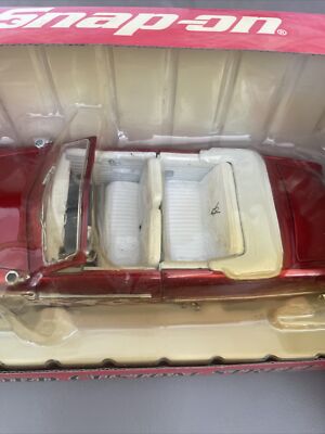 NEW SNAP ON 1/24 COLLECTORS 1950 Ford Custom Street Rod Officially