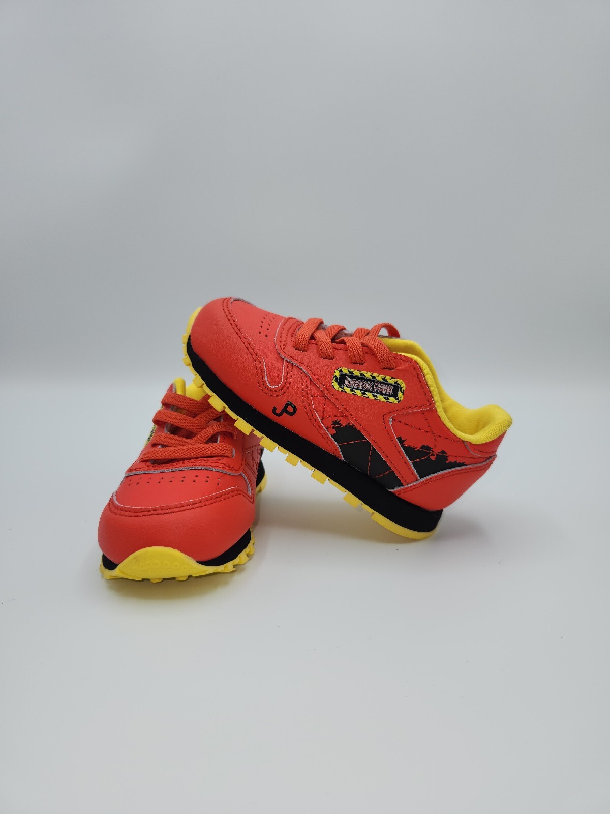 Reebok Classic Jurassic Park Red 2021 Kids Size 6C Sneakers