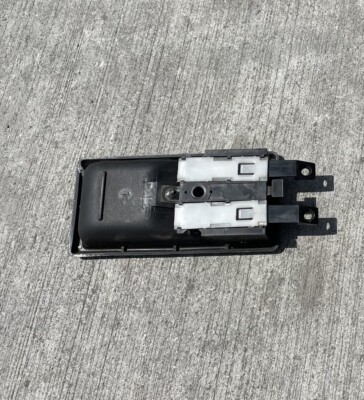 こ 1984-1989 Nissan Z31 300ZX Driver LEFT Interior Inner Inside Door
