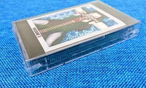 MADONNA SEALED MADAME X BLUE GLITTER CASSETTE LIMITED RARE EU 2019 - Picture 6 of 7