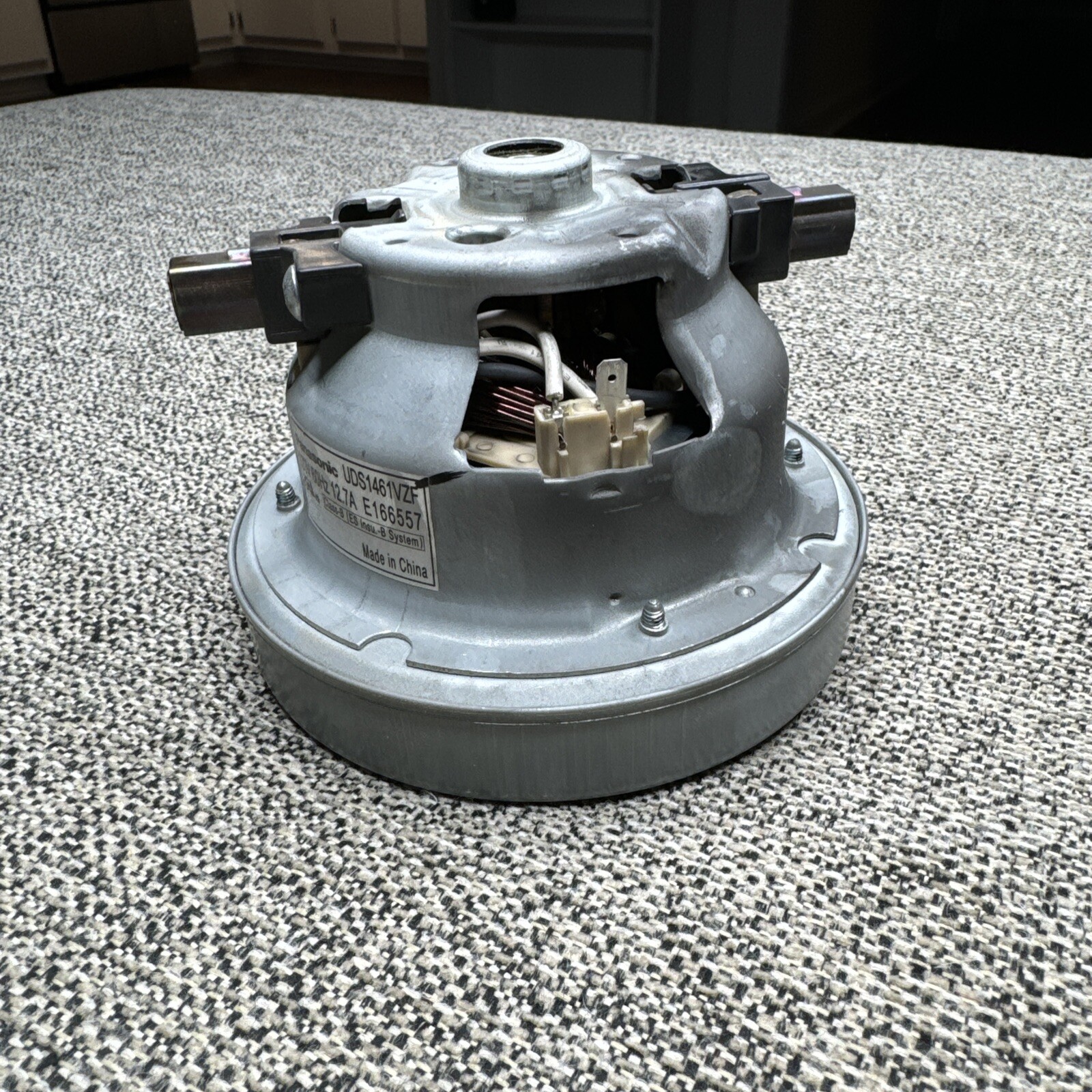 Dyson UP13 UP20 UP30 DC41 DC65 DC66 Genuine Main Motor 120V 60Hz 12A SDS1401AZF