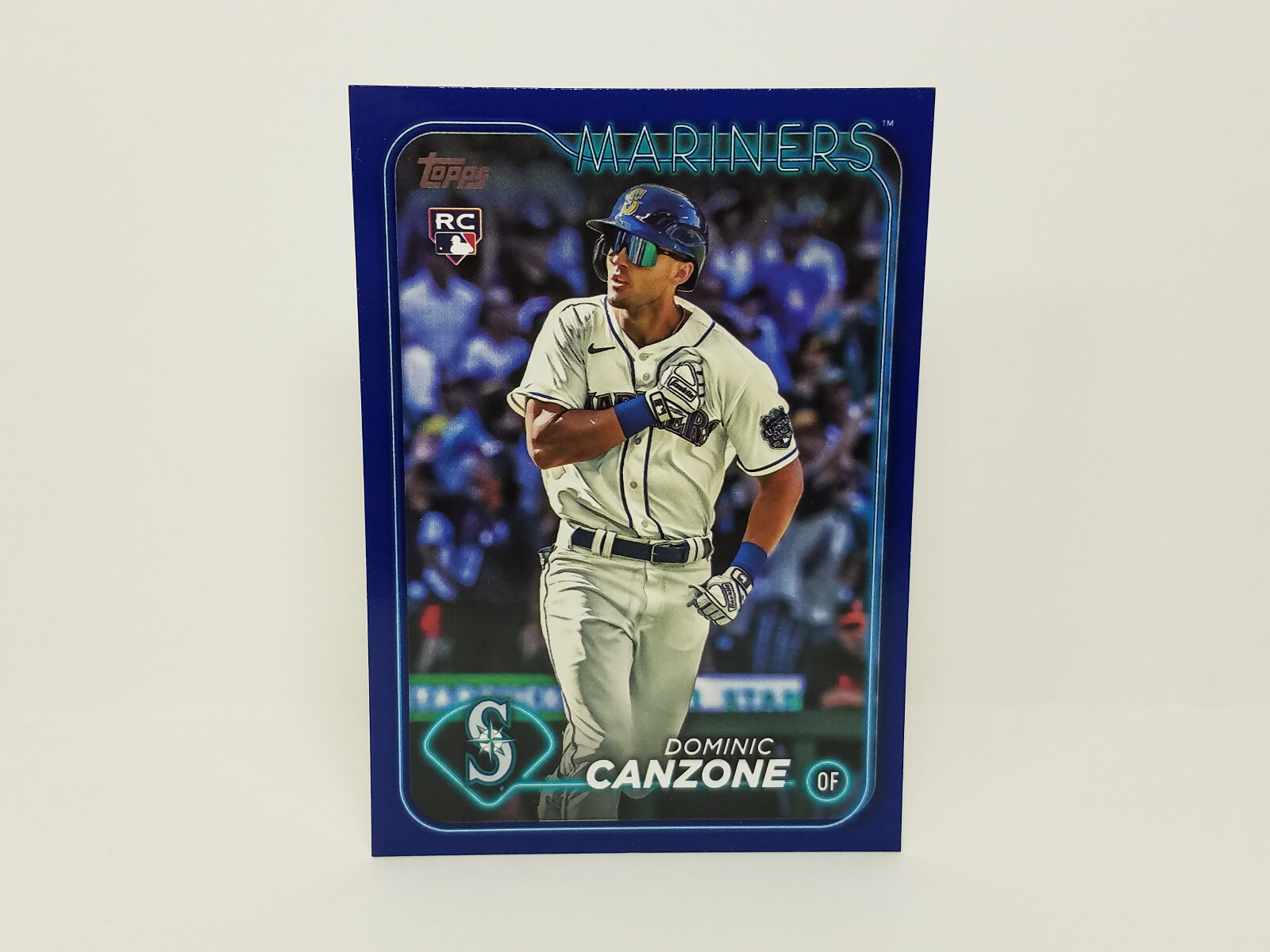2024 Topps Baseball #195 Dominic Canzone, Mariners (RC) - Royal Blue Parallel