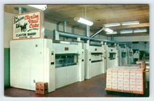 Claxton Fruit Cake Claxton Bakery Claxton Georgia Vintage Postcard AF555L