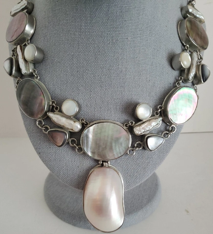 Collar Hecho a Mano Colgante con Concha de Abulón y Perla Natural Paua. Hawaii  Foto 3 de 4