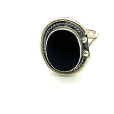Vintage Signed 925 Sterling Silver Southwest Flat Oval Black Onyx Stone Ring 6