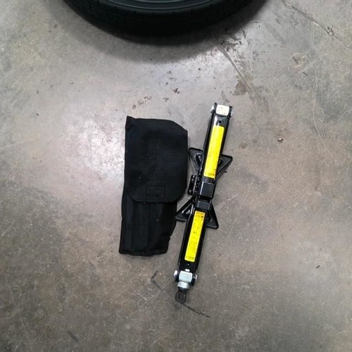 SPORTAGE 2016 Tools 764689