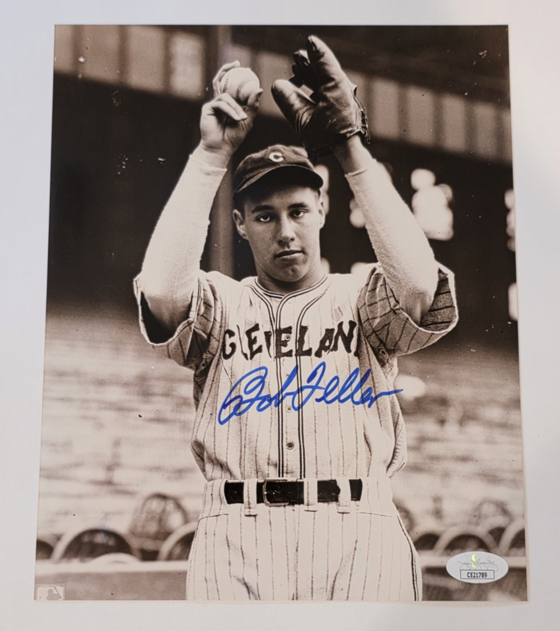 Bob Feller Autographed Signed 8x10 Photo-HALL OF FAME-CLEVELAND INDIANS-JSA 