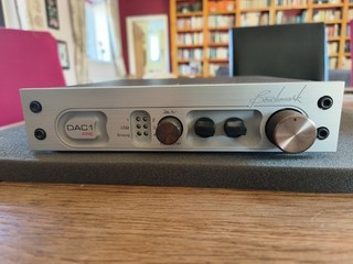 Benchmark DAC1 Pre Digital to Analog Converter and Pre amp