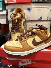 Nike Dunk Low SE Women's Desert Ochre/ Fauna Brown Size 6 NIB