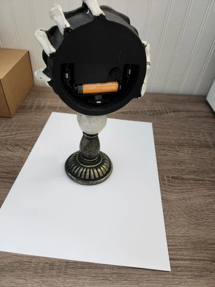 Skull And Hand Clock - Image 2 of 4