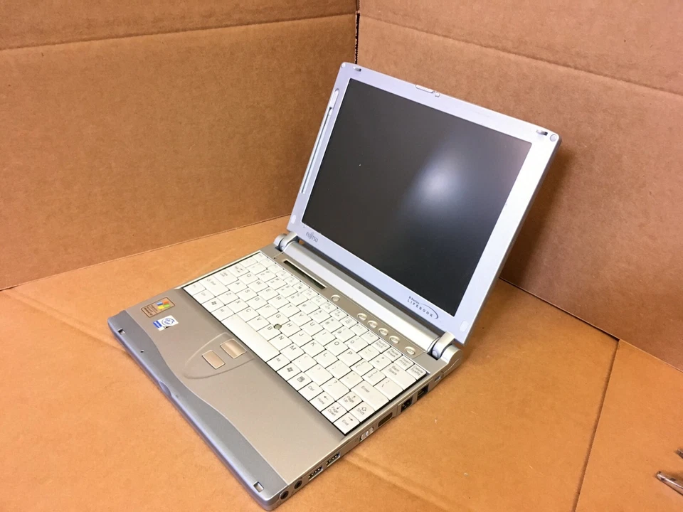 Fujitsu B series lifebook CP147370 10.5" P III 850MHz 256MB AM 40GB HDD XP TE - Image 4 of 4
