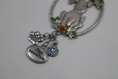 J3 stay pawsitive dog BLOOM CAR CHARM mirror ornament Ganz er79529 - 第 3/4 張圖片