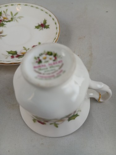 Royal Albert MINIATURE Tea Cup & Saucer December Bone China 1st Quality British - Picture 7 of 9