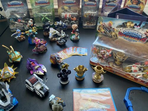 NUEVO EN CAJA Wii U Skylanders Superchargers Edición Oscura Juego Figuras Wii U Xbox PS4 - Imagen 2 de 12