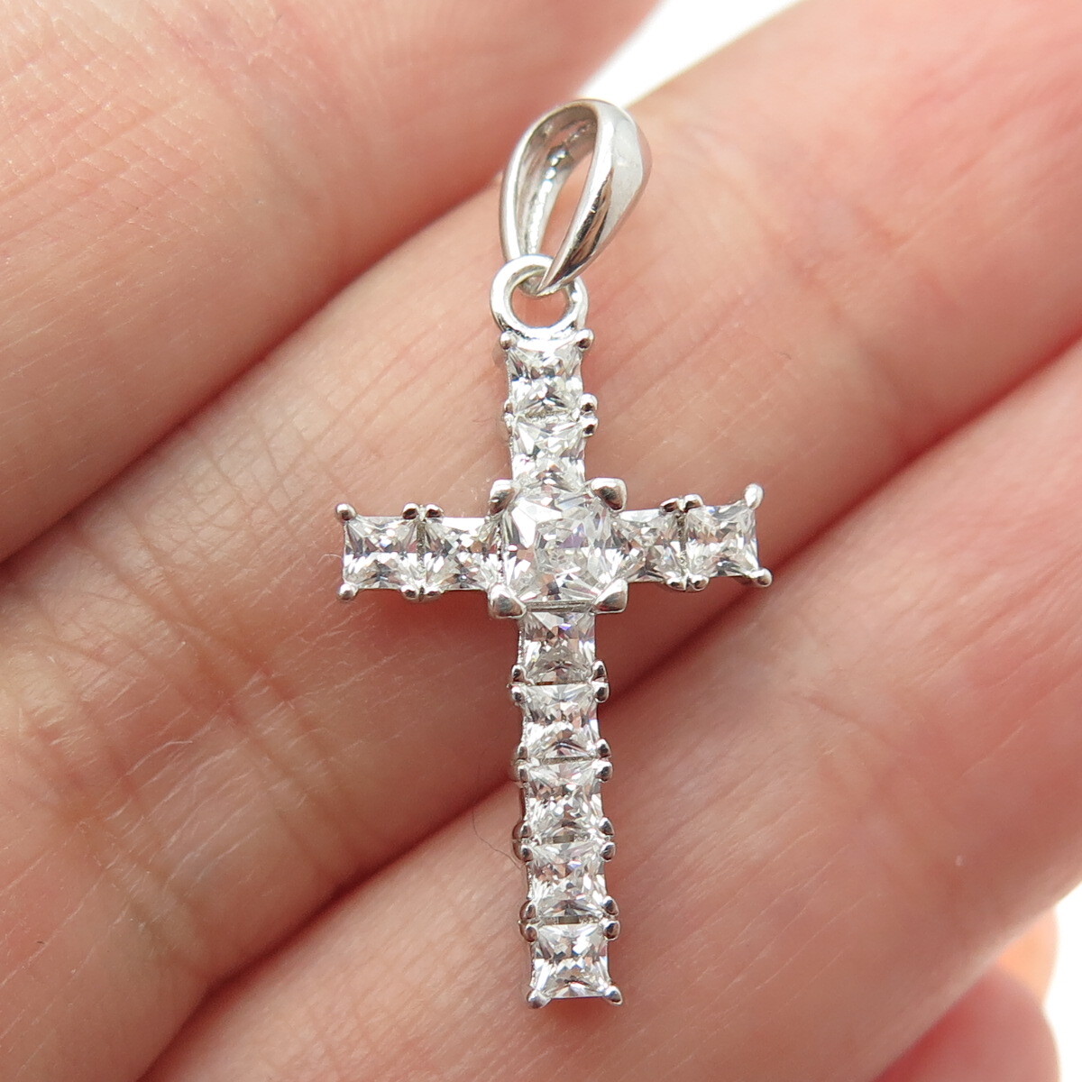 FD 925 Sterling Silver Princess-Cut Shaped C Z Cross Pendant