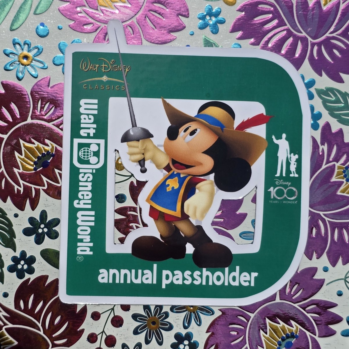 Walt Disney World Annual Passholder Magnet 2024 Mickey Mouse
