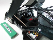 RARE!  1/12 MINICHAMPS MCLAREN F1 GTR ROADCAR BRITISH RACING GREEN. 1ST EDITION