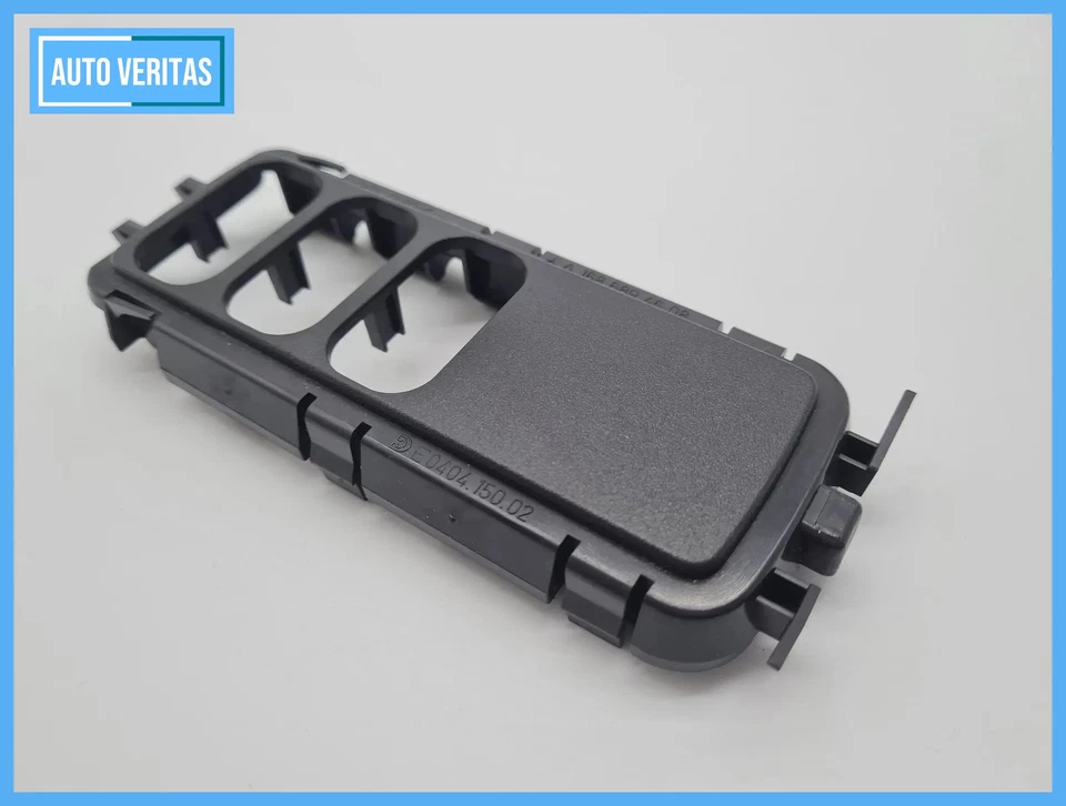 Original Mercedes-Benz A-Class (W168) frame aperture parking aid A1685450191 - Image 2 of 4