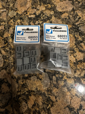 VIESSMANN 68053 2 PACKS OF 10, 9MM STANDERTEIL