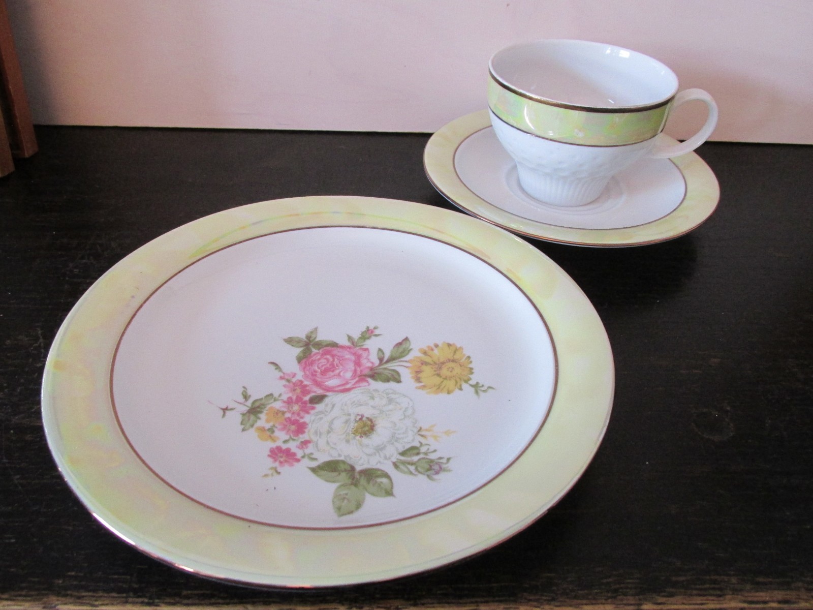 Sammeltassen , Moccatassen, Kaffeegeschirr zur Auswahl - bunte Farben