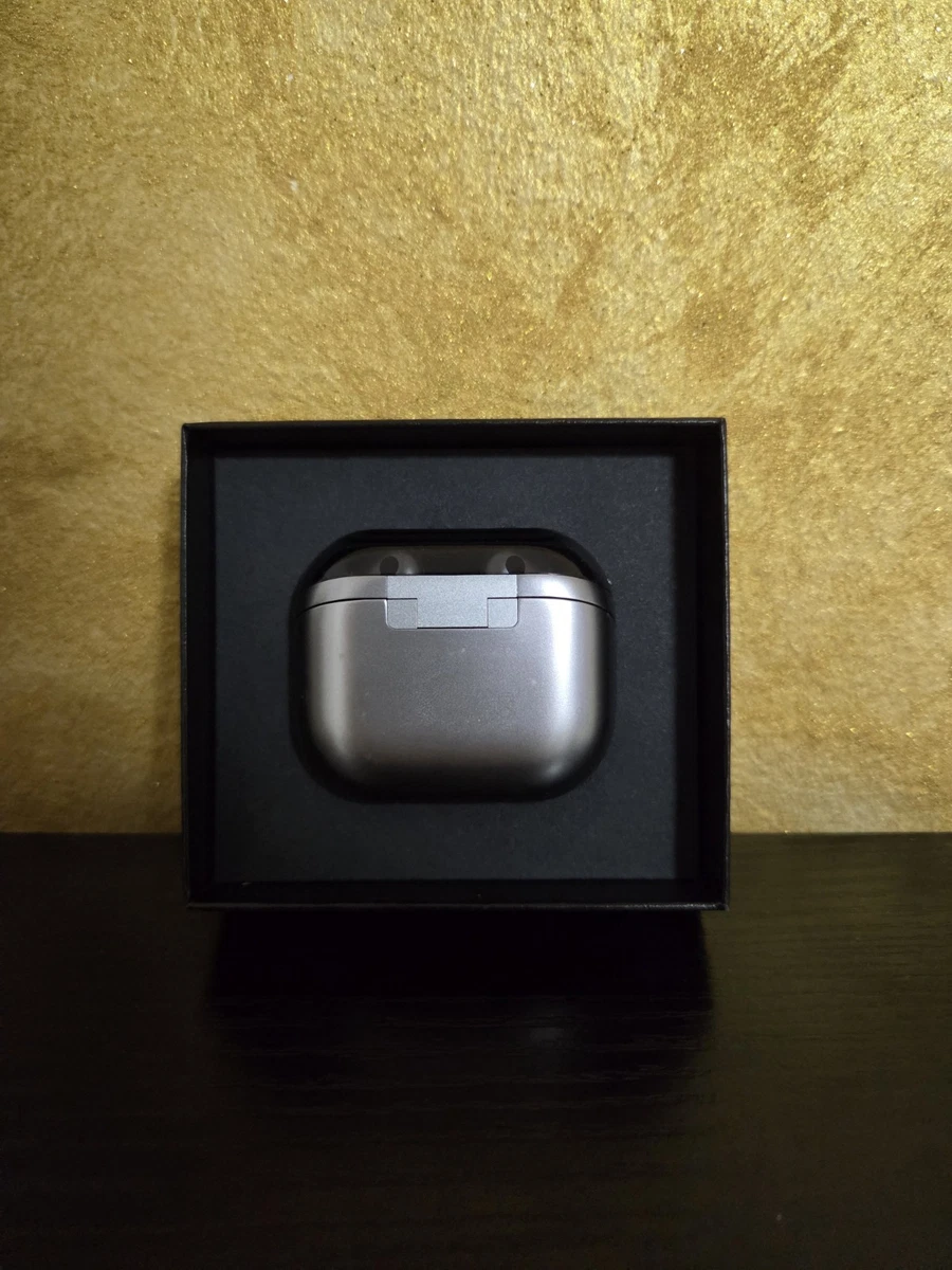 Samsung Galaxy Buds 3 Pro plateado igual a nuevo