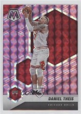 2020-21 Panini Mosaic Purple Mosaic Prizm 39/49 Daniel Theis #139 7y2