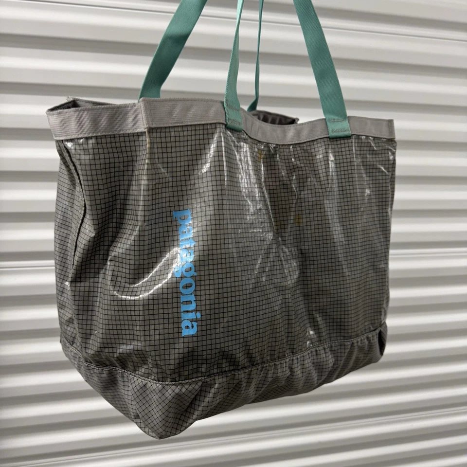 Bolso de Mano Ligero Negro Agujero Gear Estilo #49030 Agotado RARO 28L Gris Turquesa Foto 2 de 4