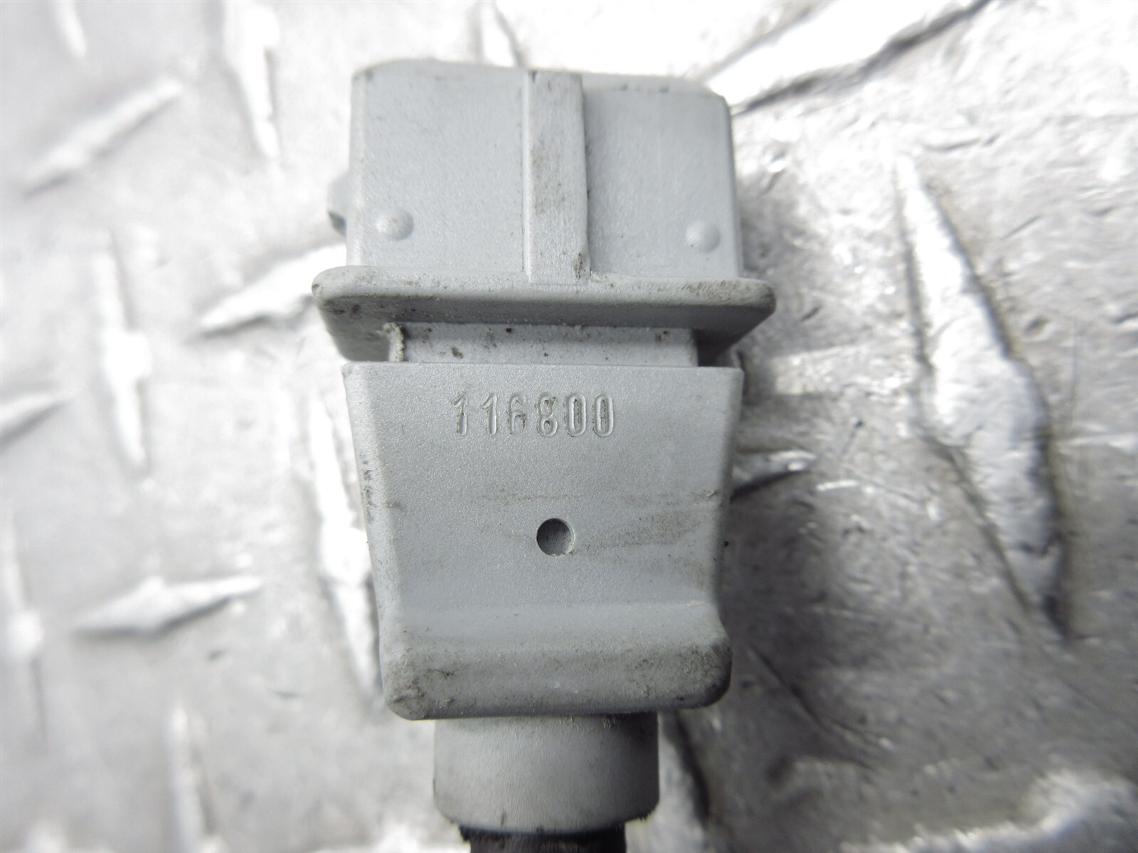 2008 Ferrari F430 Spider 5810700400 Transmission Gearbox Crank Sensor Assembly