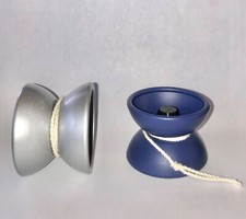 Stainless Steel Yo-Yo with String Metal Round 2010 Models New Old Stock