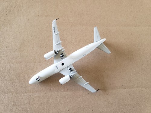 1:400 Airbus A320-200 Air New Zealand ZK-OXA Phoenix - Imagen 4 de 4