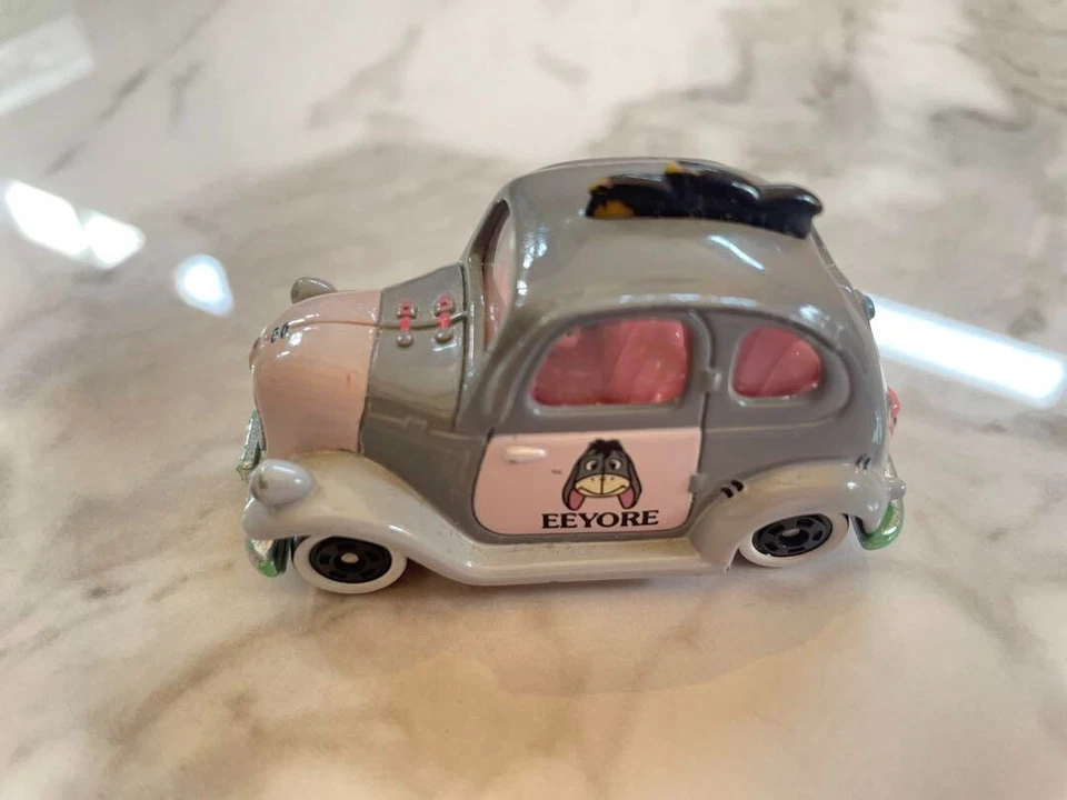 Tomica Winnie the Pooh Eeyore Coche Clásico Tokio Disney Resort Exclusivo Usado Envío Gratis Foto 2 de 4