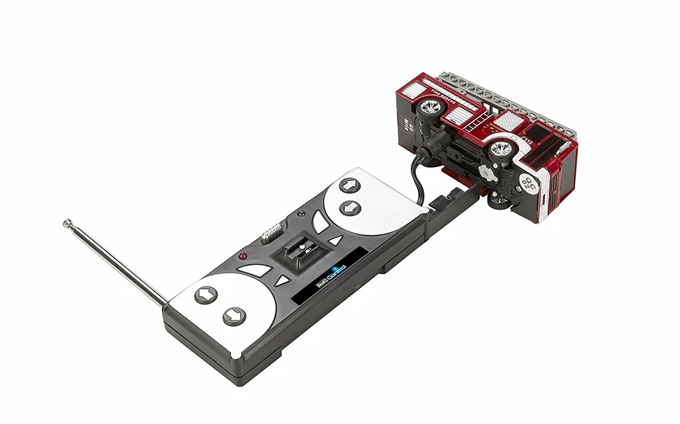 Mini Fire Service Turtable Ladder RC Funkgesteuerte Revell - Bild 4 von 4