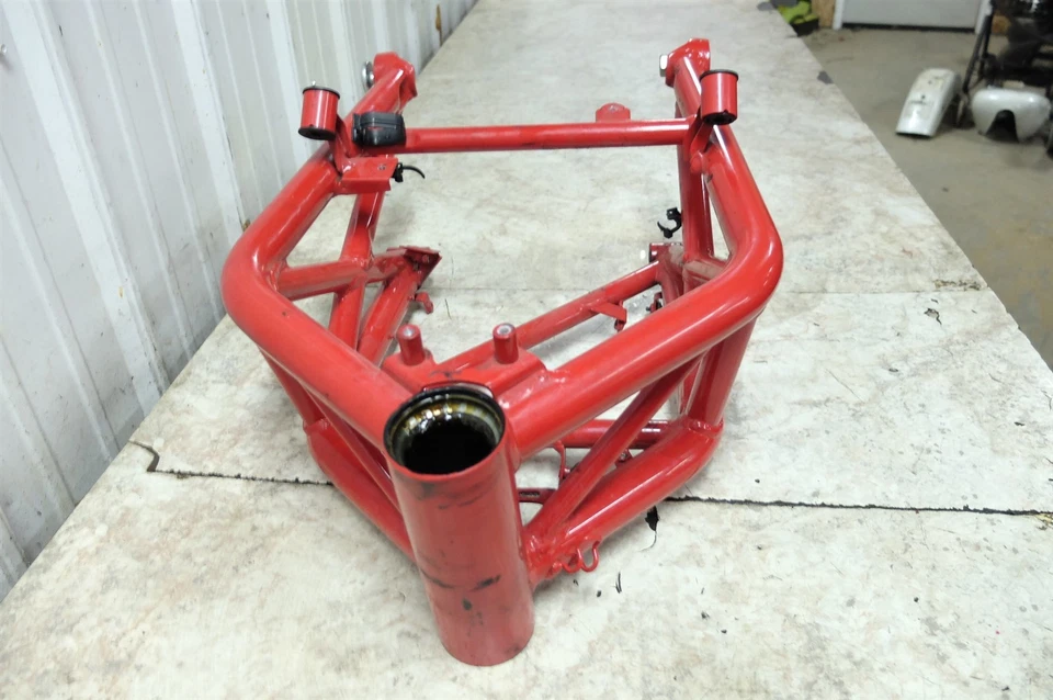 09 Ducati Monster 1100 S cuadro chasis Foto 2 de 4