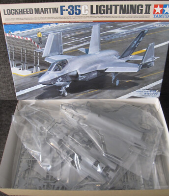 Lockheed Martin F-35C Lightning II von Tamiya im Maßstab 1:48 *NEU*