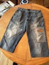 Vintage UNK Denim Shorts Cleveland Cavaliers SZ 38. Mens Blue Baggy Big Logo