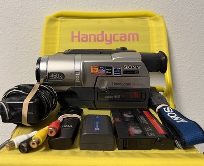 Sony Handycam CCD-TRV108 NTSC Camcorder Hi8 w/Nightshot + USB TESTED WORKING  