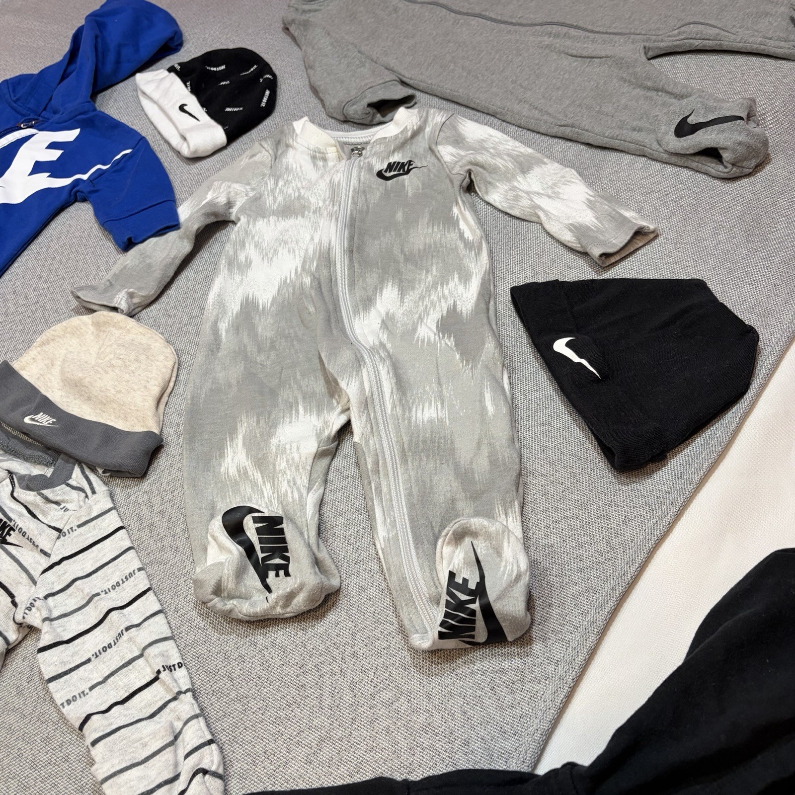 Nike Clothes For Babies Set Of 10 Sizes 6M -3M - New Born Baby image 3