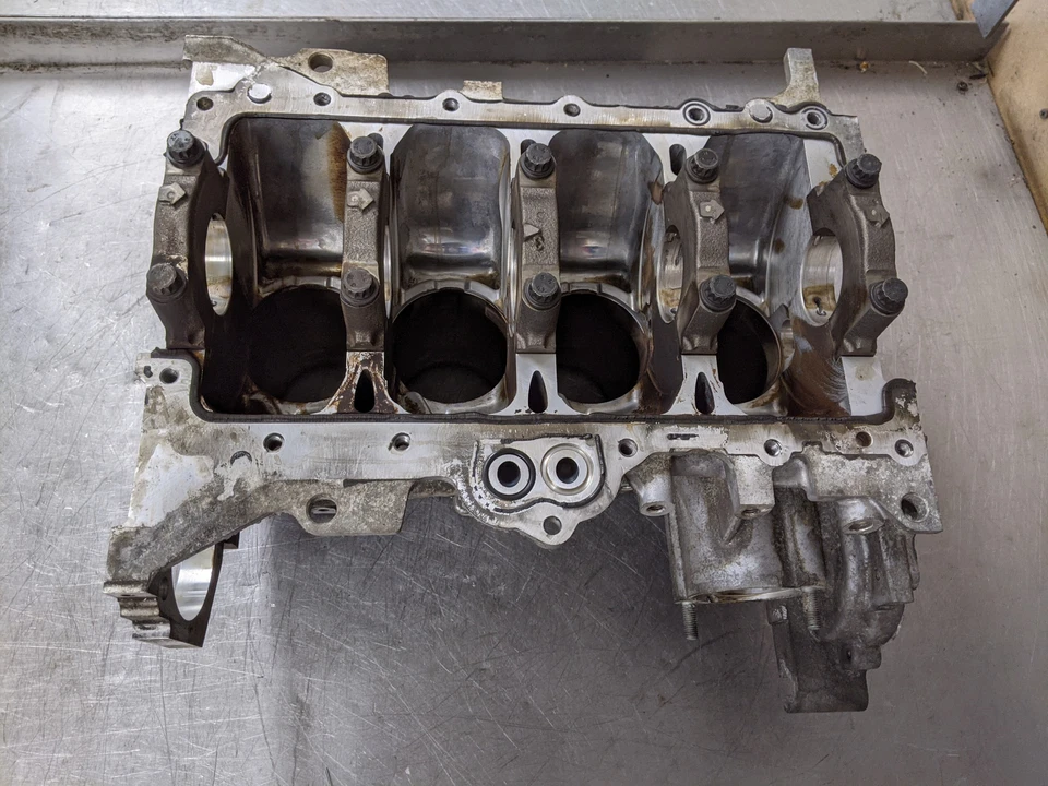 Блок цилиндров двигателя для 12-19 Kia Soul 1.6 311N32BU00 бензиновый - Изображение 3 из 4