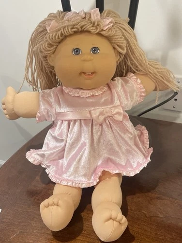 2004 Cabbage Patch Kids Pink Dress, Light Brown Hair, Blue Eyes Girl Doll